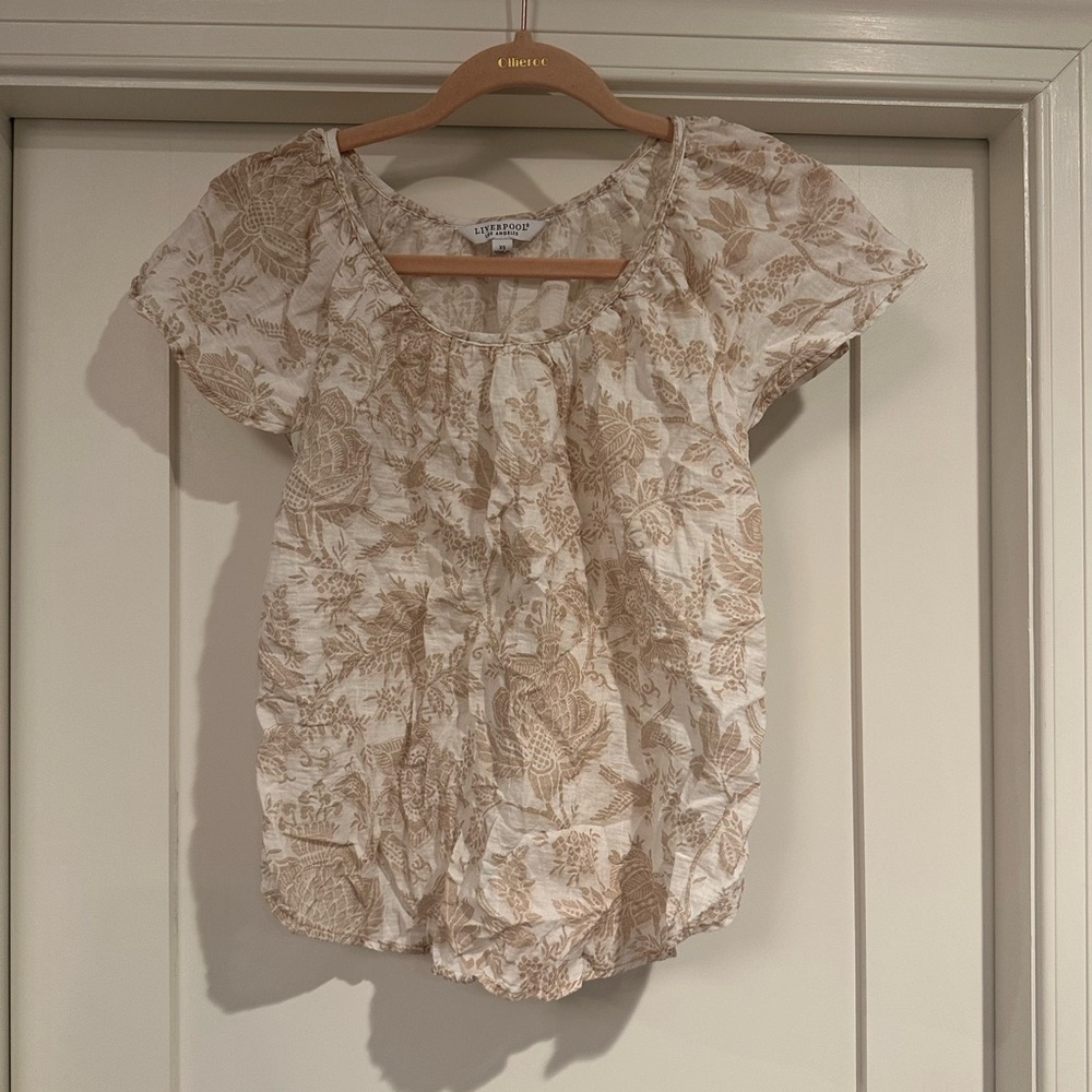 Floral tan and white cotton blouse